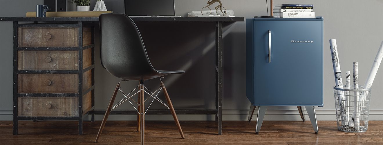 Frigobares Retrô - É mais que cor. É Brastemp. - Frigobar Retrô Midnight Blue